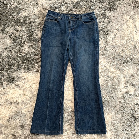 Salt Works Med Rise Bootcut Jeans Size 8P - Picture 13 of 17
